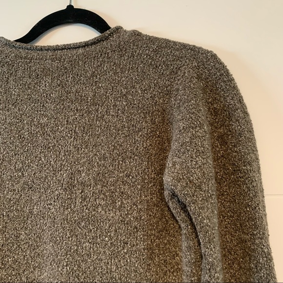 Columbia | V-Neck Sweater - Picture 9 of 15